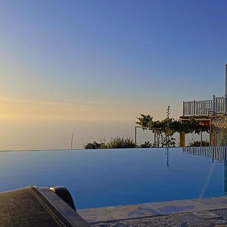 Villa Matula Kalamítsi Exteriér fotografie